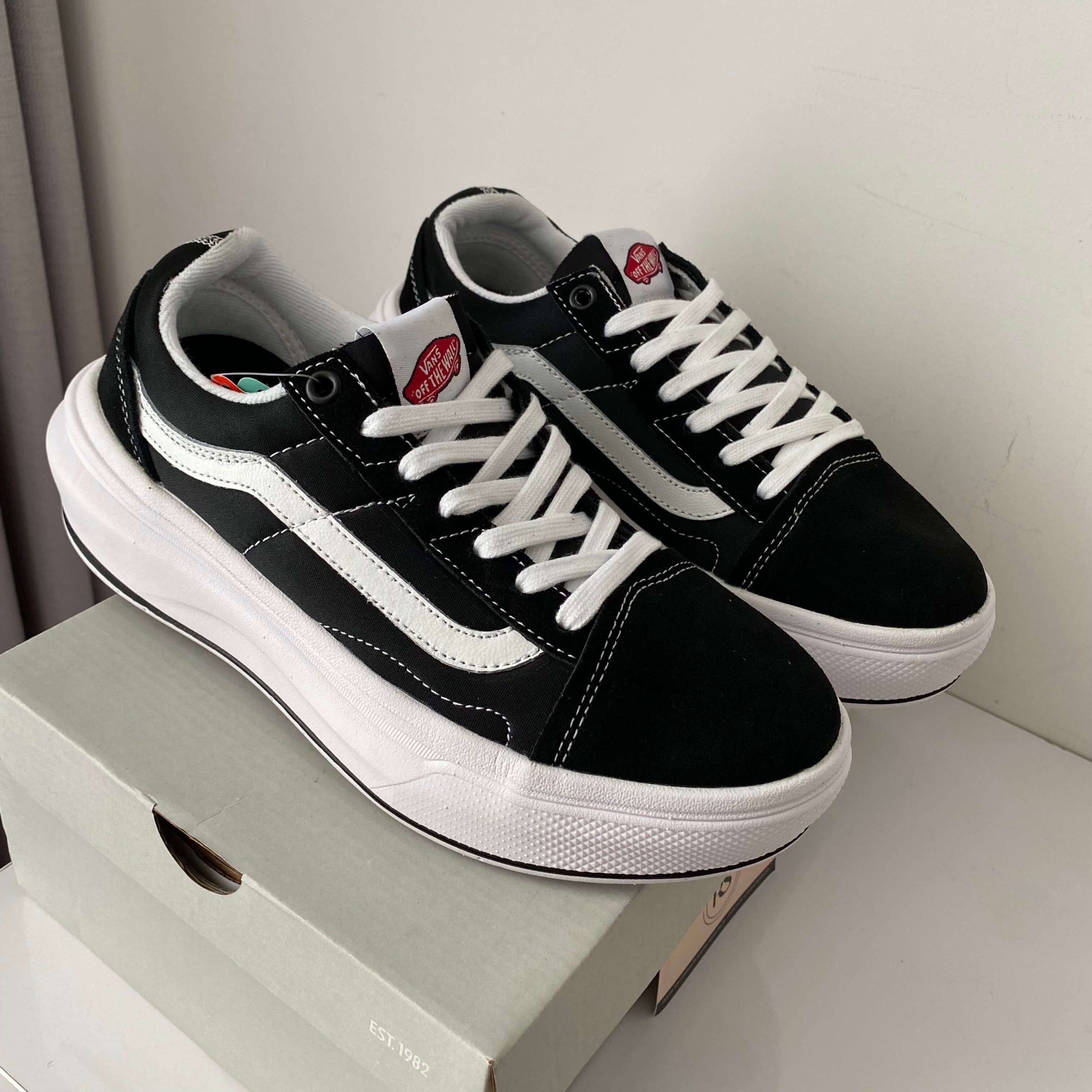 Vans Old Skool Overt Negros2