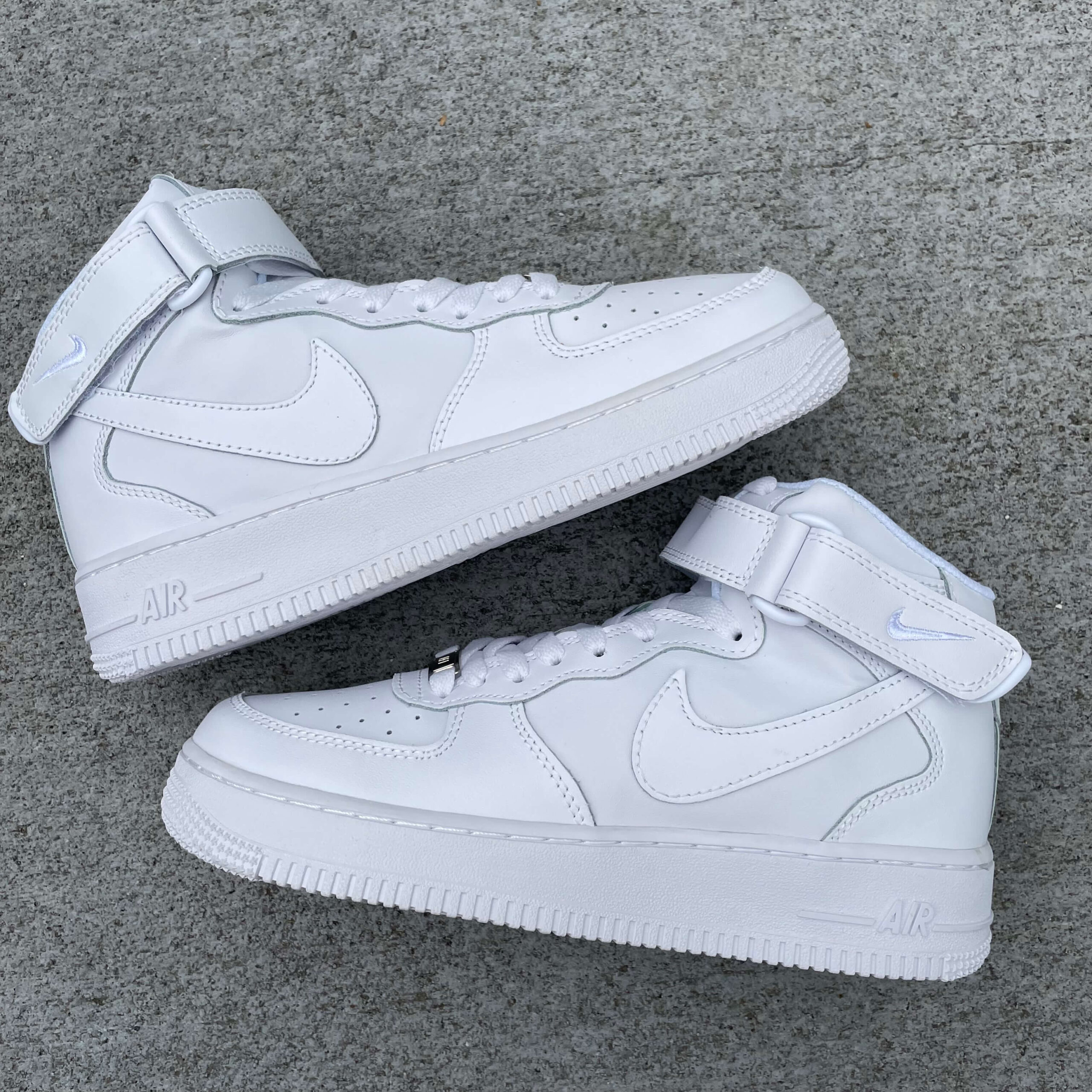 Air Force One Mid (1)