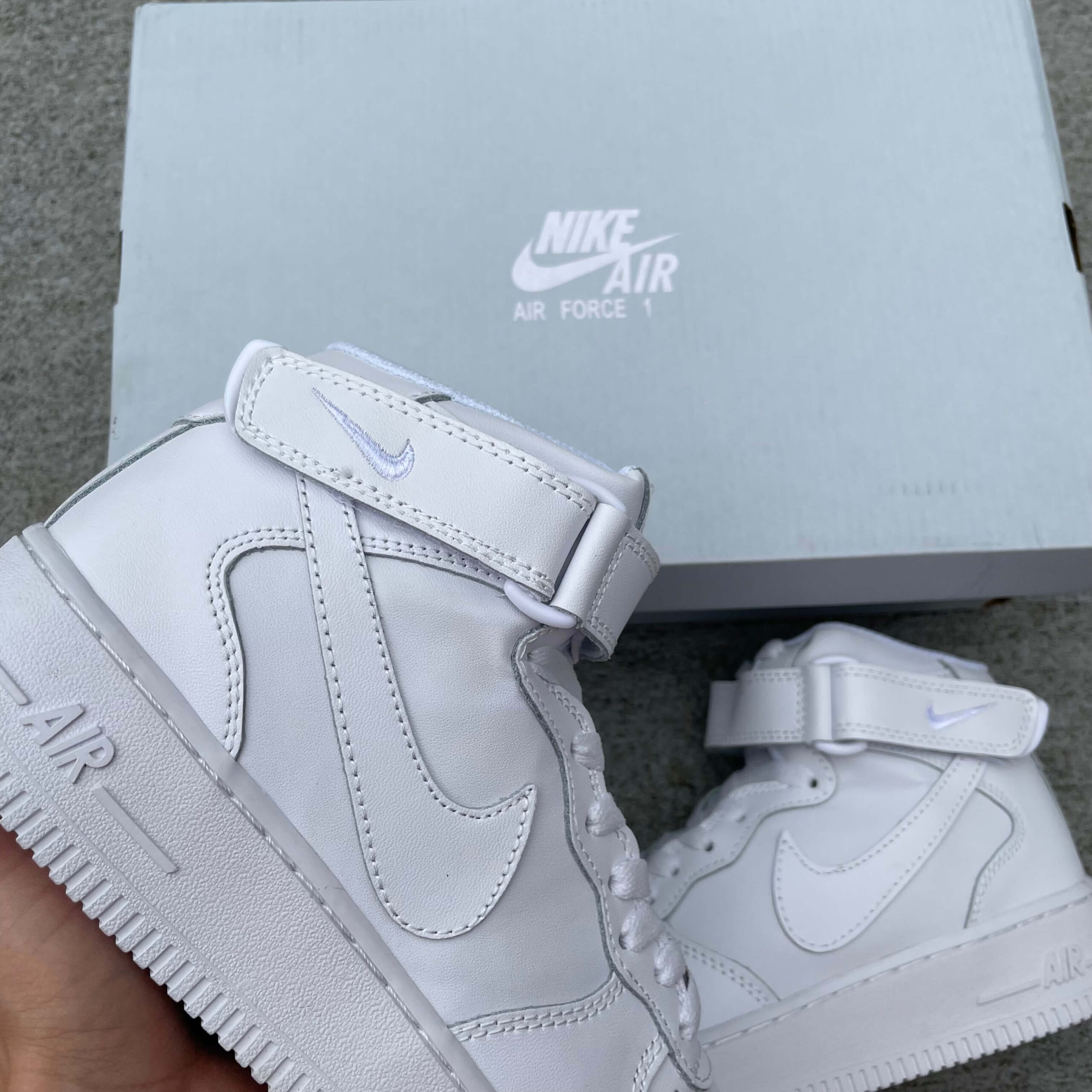 Air Force One Mid (4)